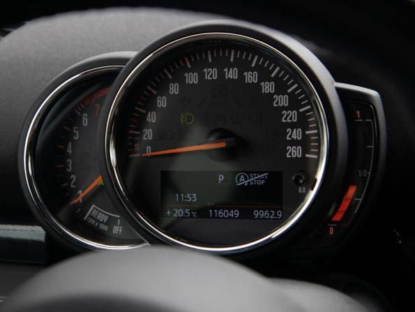 Mini Clubman II с пробегом 2017 года, цена 1 818 000 рублей, 116407 км, универсал, Автокод Объявления