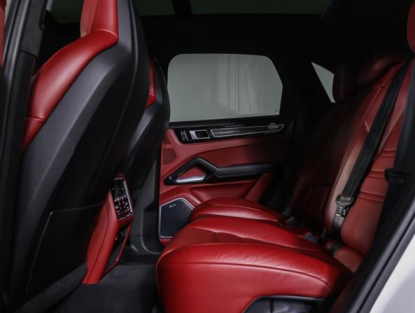Porsche Cayenne III с пробегом 2018 года, цена 7 848 000 рублей, 79557 км, внедорожник, Автокод Объявления