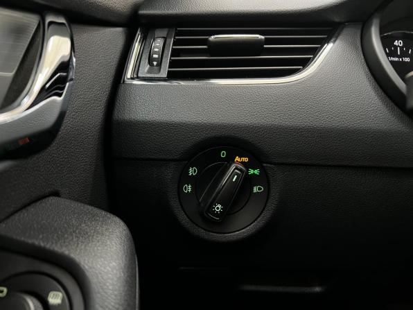 Skoda Octavia III (A7) с пробегом 2017 года, цена 1 670 000 рублей, 152224 км, лифтбек, Автокод Объявления