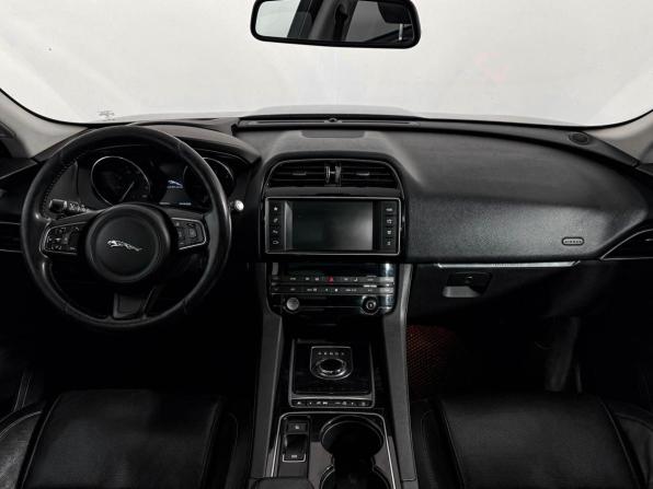 Jaguar F-Pace I с пробегом 2016 года, цена 2 100 000 рублей, 206107 км, внедорожник, Автокод Объявления