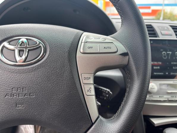 Toyota Camry VI (XV40) Рестайлинг с пробегом 2011 года, цена 1 150 000 рублей, 278449 км, седан, Автокод Объявления