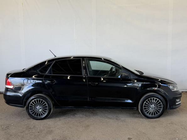 Volkswagen Polo V Рестайлинг с пробегом 2016 года, цена 840 000 рублей, 163687 км, седан, Автокод Объявления