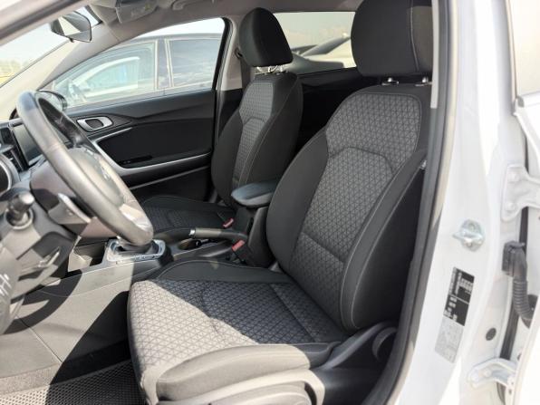Kia Ceed III с пробегом 2019 года, цена 1 580 000 рублей, 98100 км, универсал, Автокод Объявления