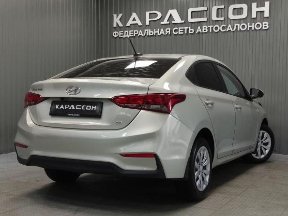 Hyundai Solaris II с пробегом 2019 года, цена 1 330 000 рублей, 140216 км, седан, Автокод Объявления