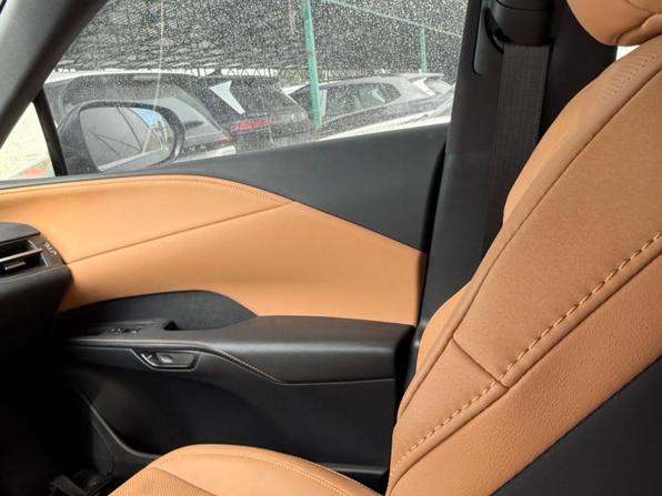 Lexus RX V с пробегом 2024 года, цена 6 890 000 рублей, 9500 км, внедорожник, Автокод Объявления