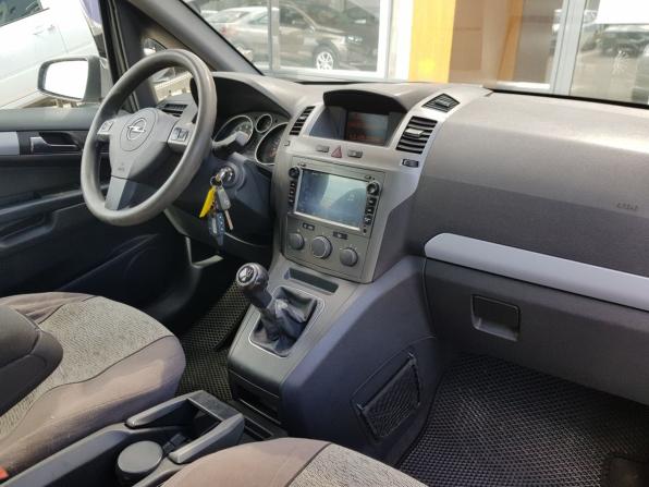Opel Zafira B с пробегом 2007 года, цена 449 000 рублей, 309053 км, компактвэн, Автокод Объявления