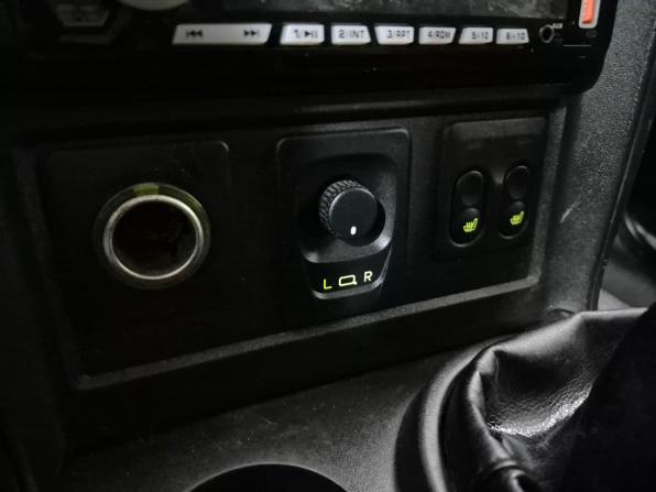 Chevrolet Niva I Рестайлинг с пробегом 2011 года, цена 450 000 рублей, 126197 км, внедорожник, Автокод Объявления