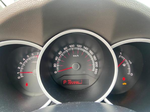 Kia Venga I с пробегом 2012 года, цена 720 000 рублей, 159000 км, минивэн, Автокод Объявления