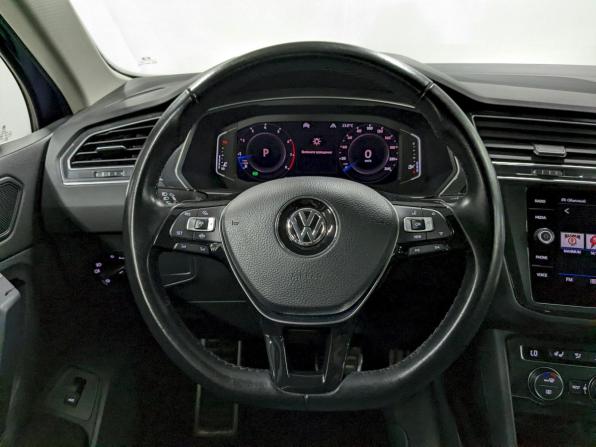 Volkswagen Tiguan II с пробегом 2019 года, цена 2 090 000 рублей, 125000 км, внедорожник, Автокод Объявления