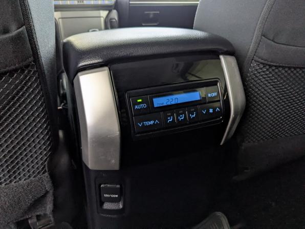 Toyota Land Cruiser Prado 150 Series Рестайлинг 2 с пробегом 2018 года, цена 4 556 500 рублей, 187476 км, внедорожник, Автокод Объявления