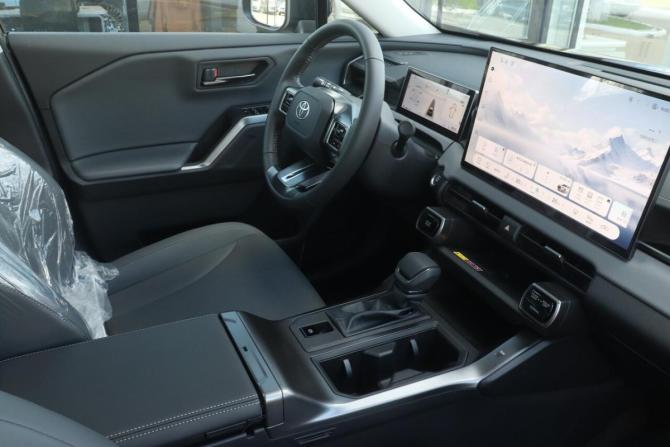 Toyota RAV4 VI (XA60) с пробегом 2026 года, цена 4 420 000 рублей, 10 км, внедорожник, Автокод Объявления