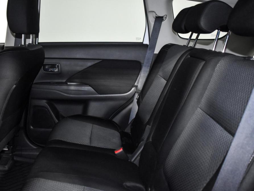 Mitsubishi Outlander III Рестайлинг 3 Санкт-Петербург  - изображение 18