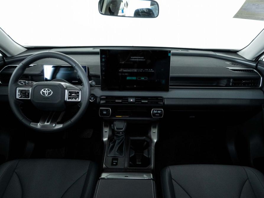 Toyota RAV4 VI (XA60) Казань  - изображение 7