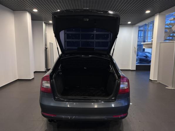 Skoda Octavia II (A5) Рестайлинг с пробегом 2009 года, цена 827 000 рублей, 237180 км, лифтбек, Автокод Объявления