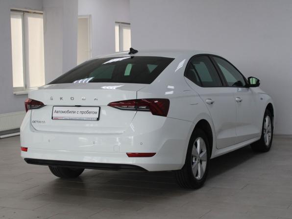 Skoda Octavia IV (A8) с пробегом 2021 года, цена 2 349 900 рублей, 137652 км, лифтбек, Автокод Объявления