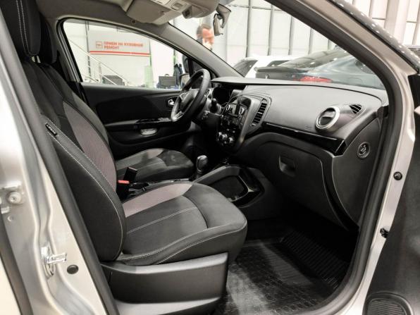 Renault Kaptur I Рестайлинг с пробегом 2020 года, цена 1 499 000 рублей, 85337 км, внедорожник, Автокод Объявления