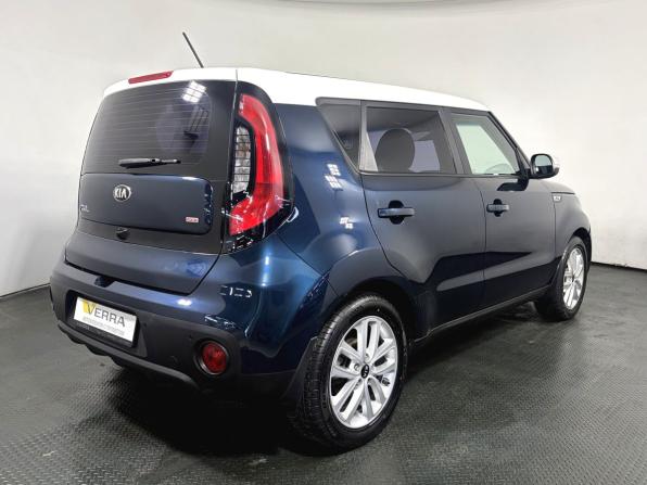 Kia Soul II Рестайлинг с пробегом 2017 года, цена 1 450 000 рублей, 125729 км, хэтчбек, Автокод Объявления