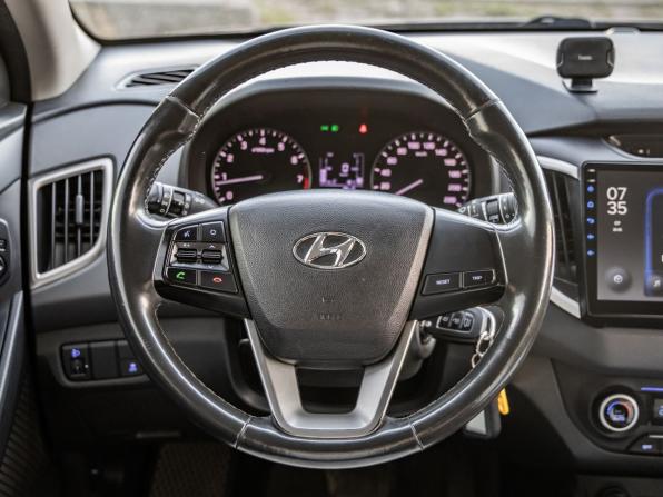 Hyundai Creta I с пробегом 2019 года, цена 1 589 000 рублей, 105856 км, внедорожник, Автокод Объявления