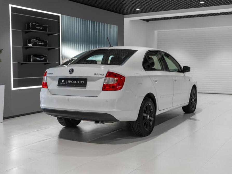 Skoda Rapid I Москва  - изображение 4