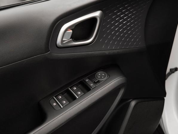 Kia Soul III с пробегом 2020 года, цена 2 040 000 рублей, 79982 км, хэтчбек, Автокод Объявления