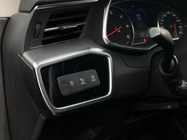 Audi A6 V (C8) с пробегом 2021 года, цена 2 740 000 рублей, 186000 км, седан, Автокод Объявления