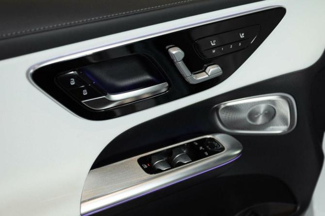 Новый Mercedes-Benz GLC II (X254) 2025 года, цена 9 440 065 рублей, внедорожник, Автокод Объявления