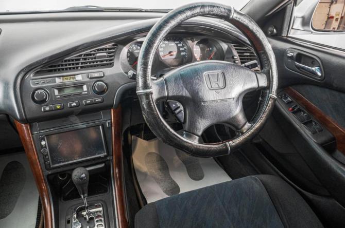 Honda Inspire III с пробегом 2000 года, цена 569 000 рублей, 303700 км, седан, Автокод Объявления