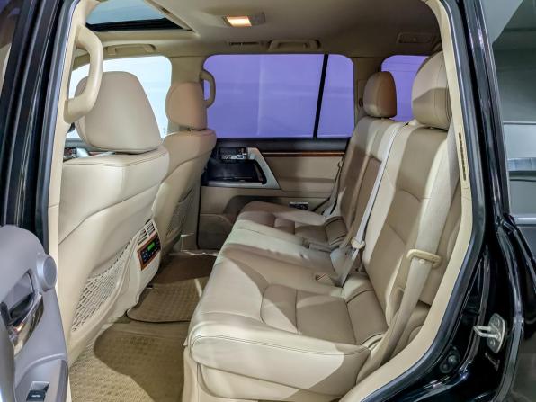 Toyota Land Cruiser 200 Series Рестайлинг 1 с пробегом 2014 года, цена 3 955 000 рублей, 187565 км, внедорожник, Автокод Объявления