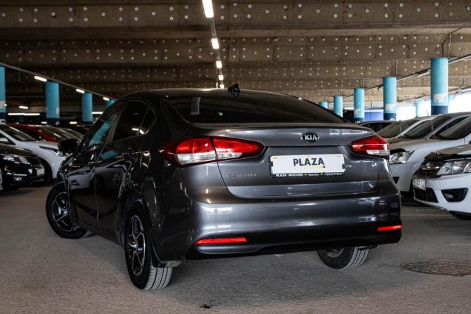 Kia Cerato III Рестайлинг (Classic) с пробегом 2018 года, цена 1 320 000 рублей, 95788 км, седан, Автокод Объявления