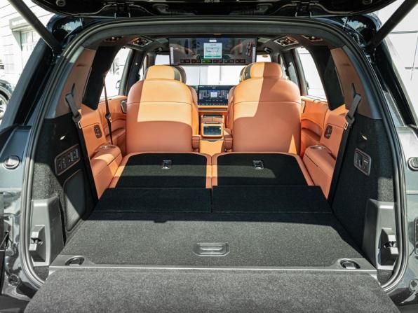 Lynk &amp; Co 900 с пробегом 2025 года, цена 9 380 000 рублей, 37 км, внедорожник, Автокод Объявления