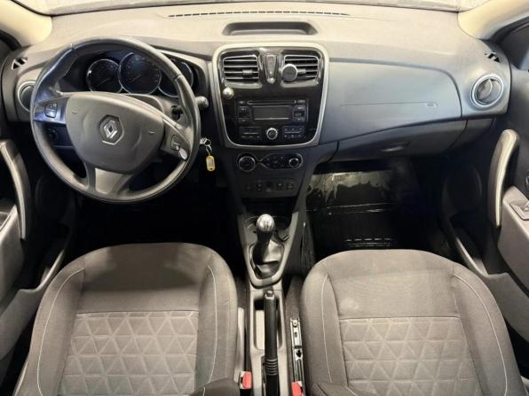 Renault Sandero II с пробегом 2016 года, цена 922 200 рублей, 133733 км, хэтчбек, Автокод Объявления