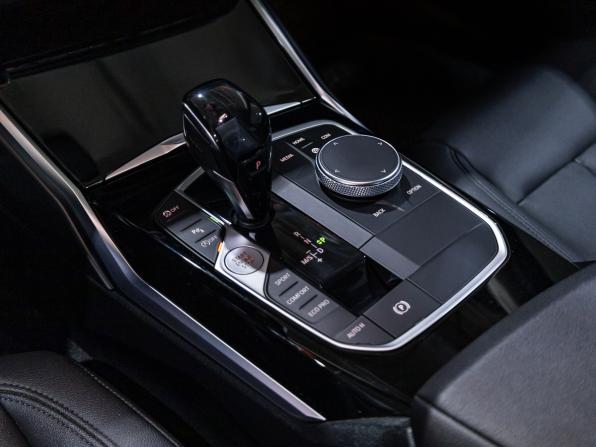 BMW 3 серии VII (G2x) с пробегом 2020 года, цена 2 799 700 рублей, 98538 км, седан, Автокод Объявления
