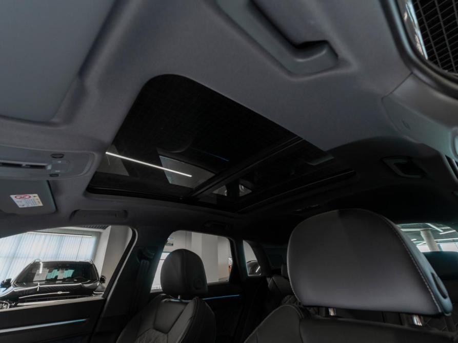 Audi Q3 II (F3) Москва  - изображение 10