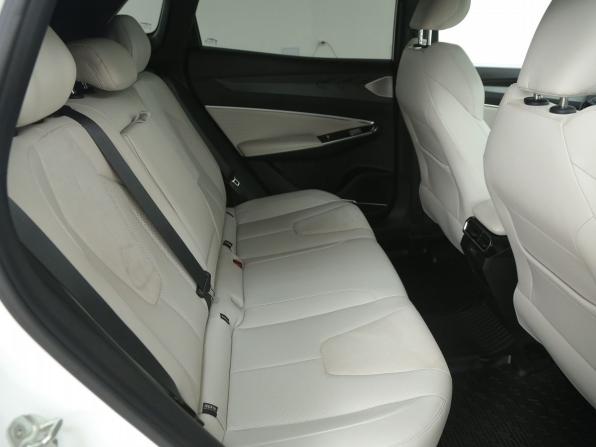 Geely Atlas II с пробегом 2023 года, цена 2 529 000 рублей, 35800 км, внедорожник, Автокод Объявления