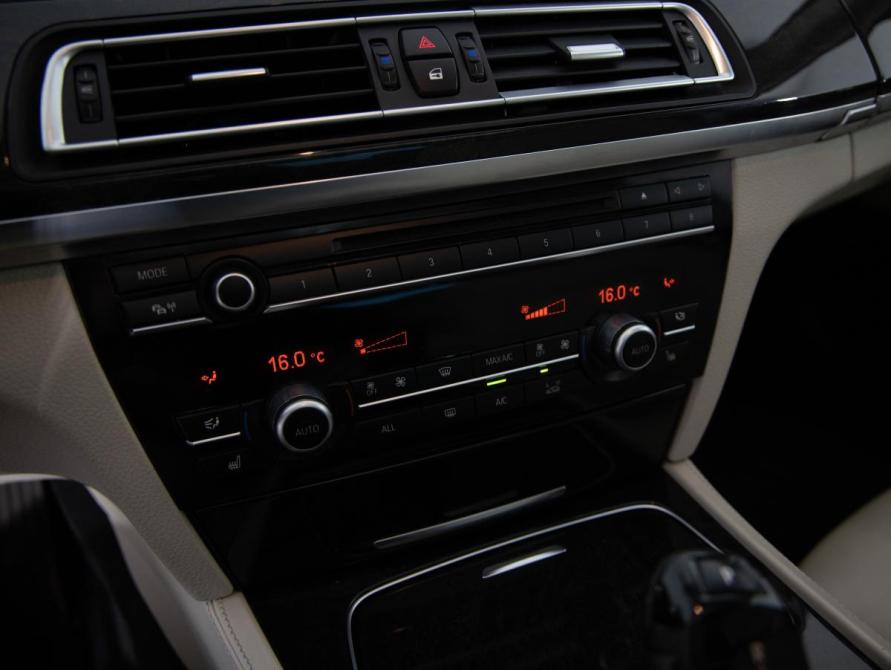 BMW 7 серии V (F01/F02/F04) Рестайлинг Санкт-Петербург  - изображение 19