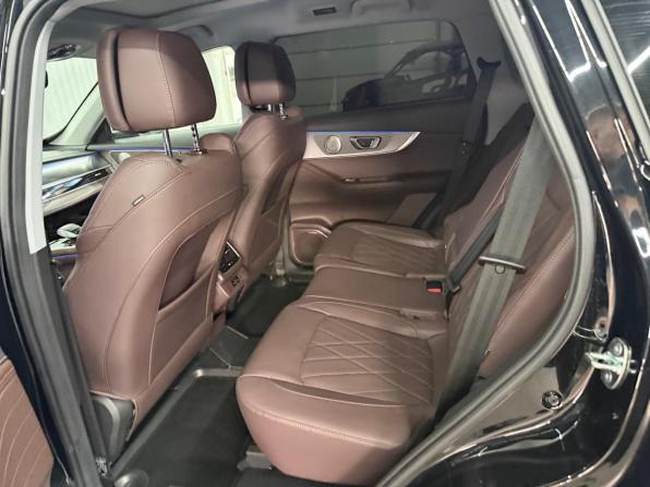 Chery Tiggo 8 Pro Max I Рестайлинг с пробегом 2024 года, цена 2 797 000 рублей, 17543 км, внедорожник, Автокод Объявления