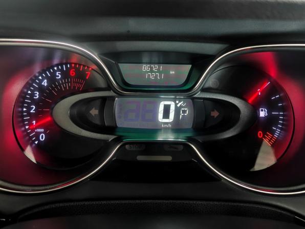 Renault Kaptur I Рестайлинг с пробегом 2021 года, цена 1 430 000 рублей, 86712 км, внедорожник, Автокод Объявления