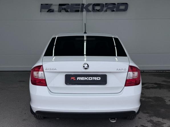 Skoda Rapid I с пробегом 2016 года, цена 1 249 000 рублей, 97000 км, лифтбек, Автокод Объявления