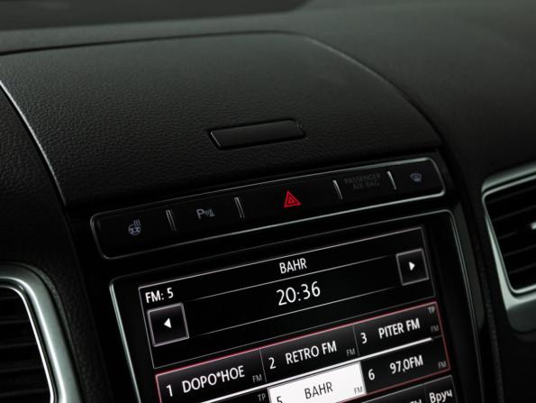 Volkswagen Touareg II Рестайлинг с пробегом 2014 года, цена 1 839 000 рублей, 297904 км, внедорожник, Автокод Объявления