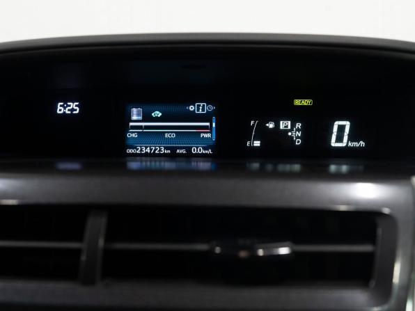 Toyota Prius Alpha I (ZVW40/41) Рестайлинг с пробегом 2015 года, цена 1 300 000 рублей, 234700 км, универсал, Автокод Объявления