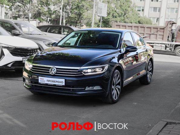 Volkswagen Passat B8 с пробегом 2019 года, цена 2 750 000 рублей, 57000 км, седан, Автокод Объявления