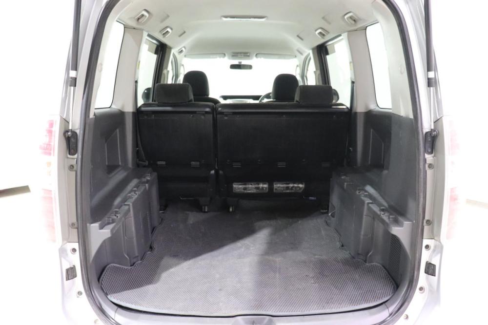 Toyota Noah II (R70) Иркутск  - изображение 13