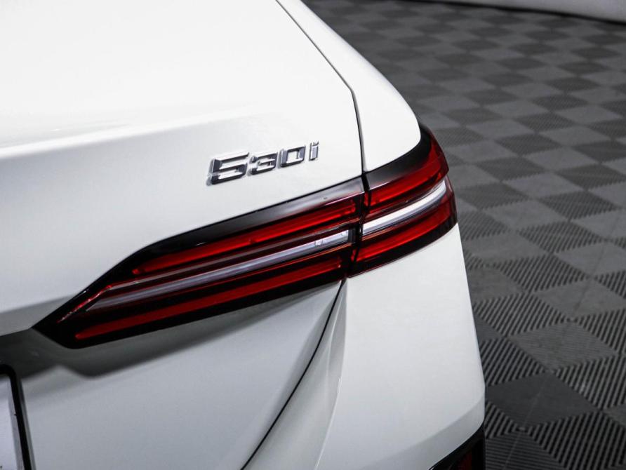 BMW 5 серии VIII (G60/G61/G68) Москва  - изображение 17