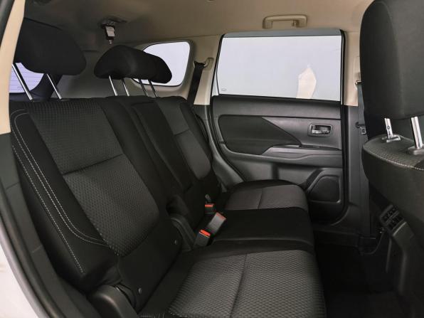 Mitsubishi Outlander III Рестайлинг 3 с пробегом 2018 года, цена 1 950 000 рублей, 94469 км, внедорожник, Автокод Объявления