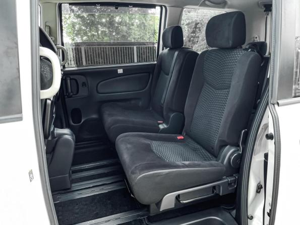 Nissan Serena IV (C26) с пробегом 2016 года, цена 1 549 000 рублей, 135302 км, минивэн, Автокод Объявления