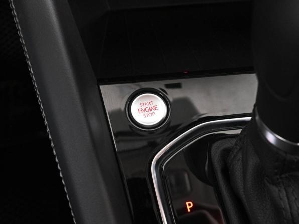Jetta VS5 I Рестайлинг с пробегом 2022 года, цена 2 199 000 рублей, 62284 км, внедорожник, Автокод Объявления