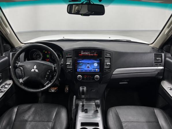 Mitsubishi Pajero IV Рестайлинг 1 с пробегом 2013 года, цена 2 050 000 рублей, 262616 км, внедорожник, Автокод Объявления