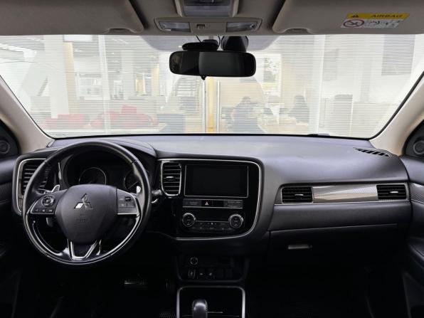 Mitsubishi Outlander III Рестайлинг 3 с пробегом 2019 года, цена 2 400 000 рублей, 105500 км, внедорожник, Автокод Объявления