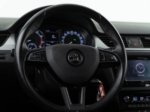 Skoda Rapid I Рестайлинг с пробегом 2018 года, цена 1 437 050 рублей, 63192 км, лифтбек, Автокод Объявления