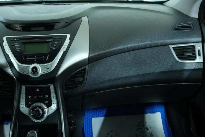 Hyundai Elantra V (MD) с пробегом 2011 года, цена 1 029 000 рублей, 184000 км, седан, Автокод Объявления